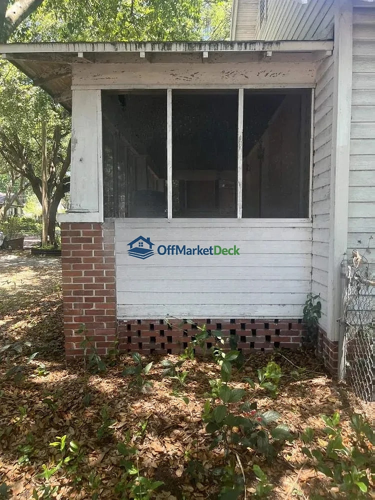 Off-market house in Orlando, Florida — 3 beds, 1 bath, $349,990 — photo 4 of 8