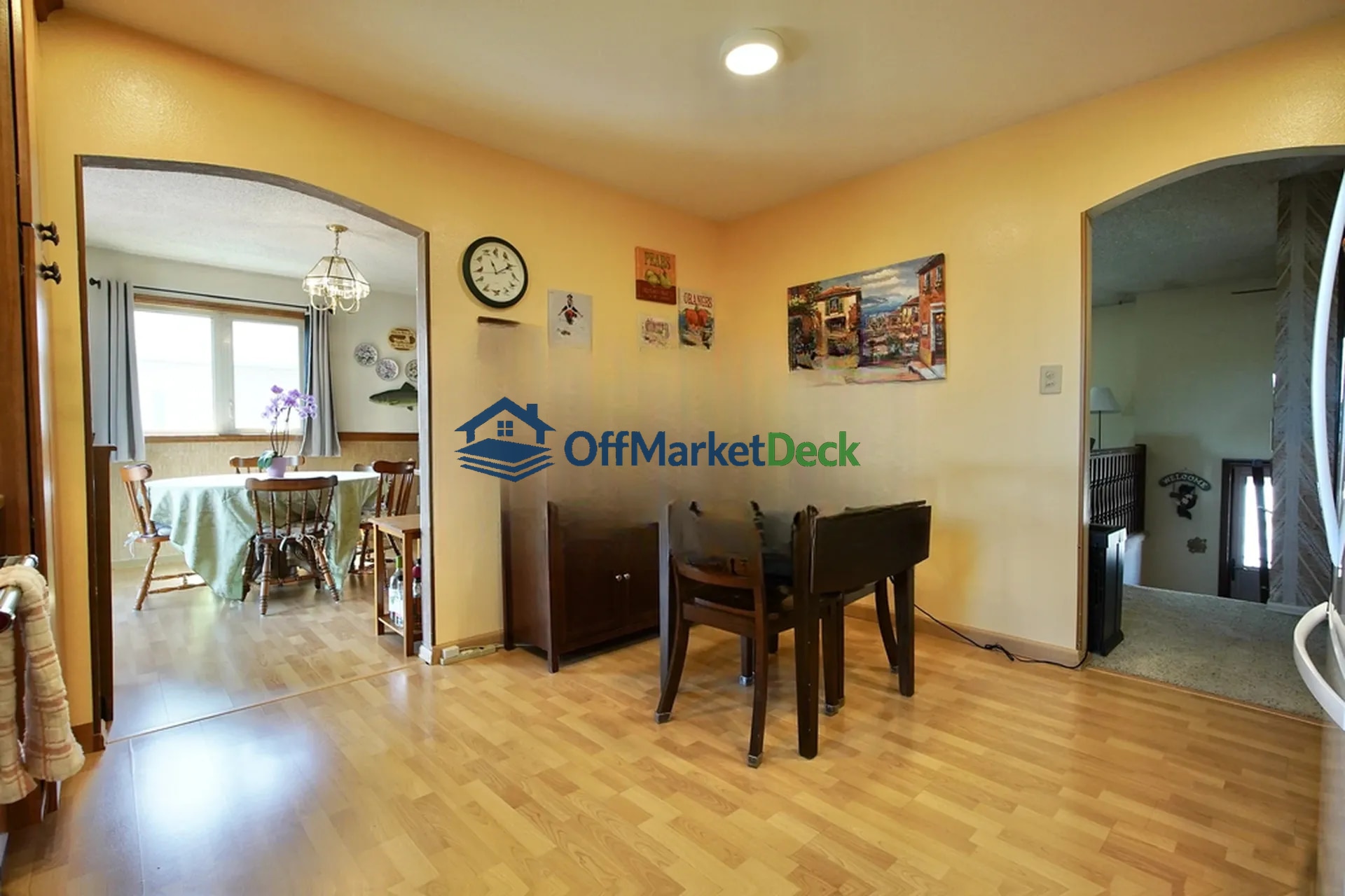 Off-market house in Casper, Wyoming — 4 beds, 3 baths, $365,000 — photo 4 of 8