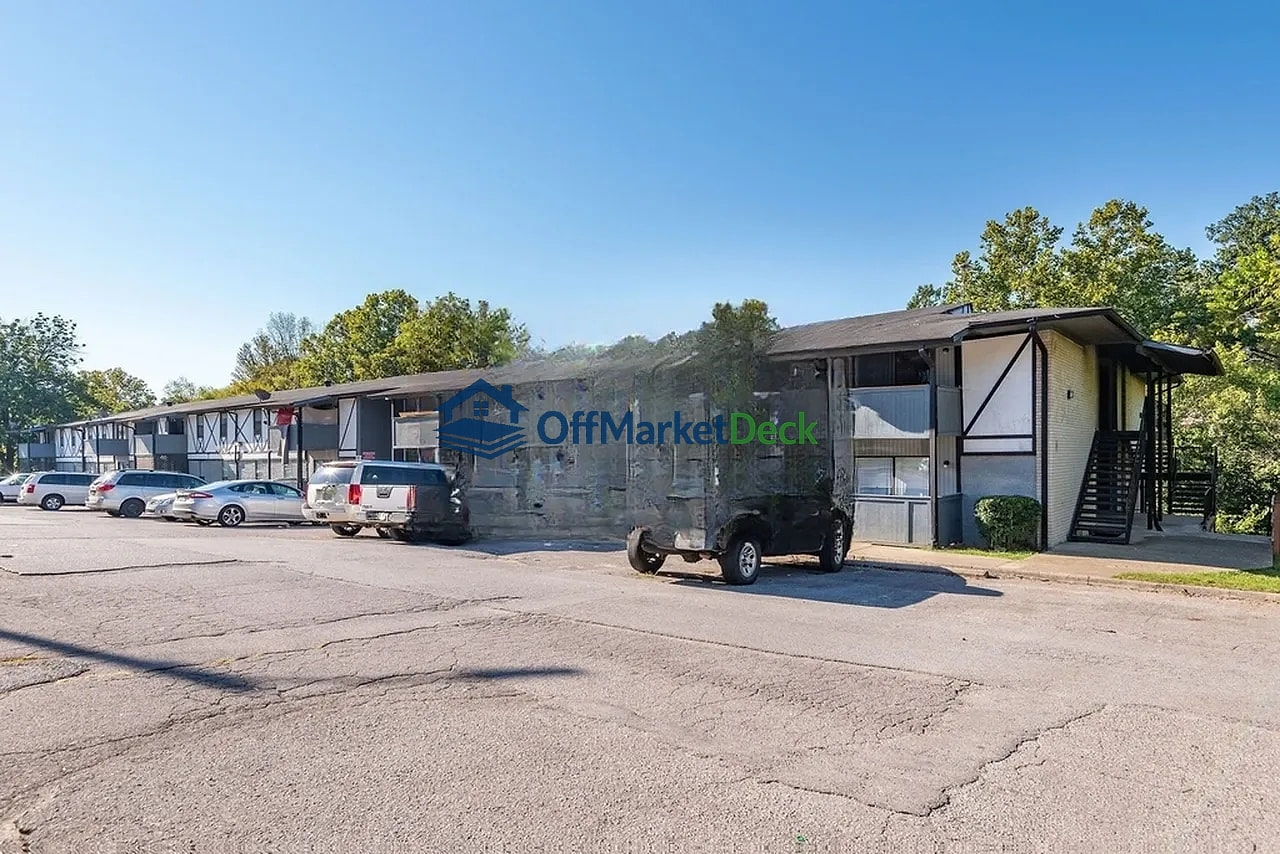 Off-market condo in Nashville, Tennessee — 2 beds, 2 baths, $90,000