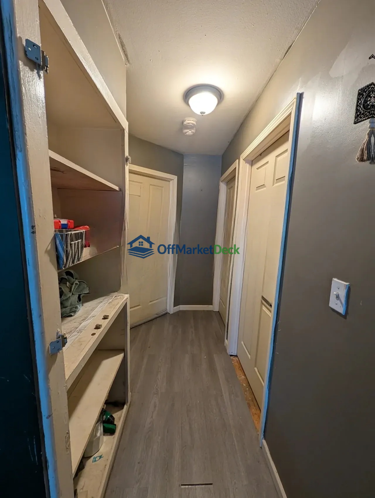 Off-market house in Pontiac, Michigan — 3 beds, 1 bath, $87,900 — photo 8 of 8