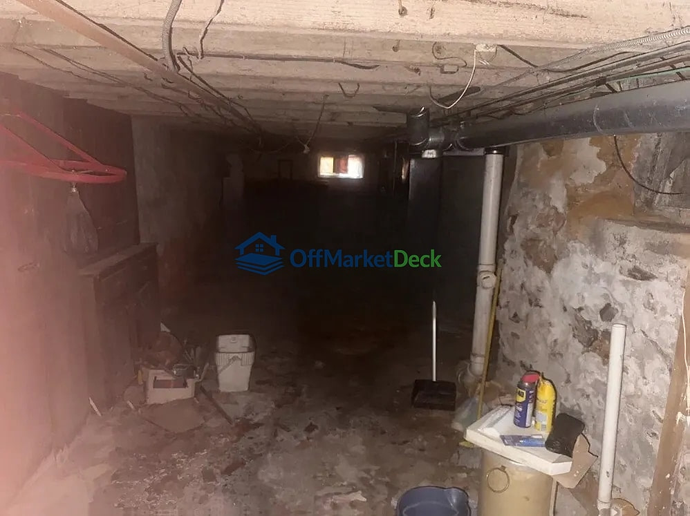 Off-market house in Philadelphia, Pennsylvania — 3 beds, 1 bath, $120,000 — photo 7 of 8