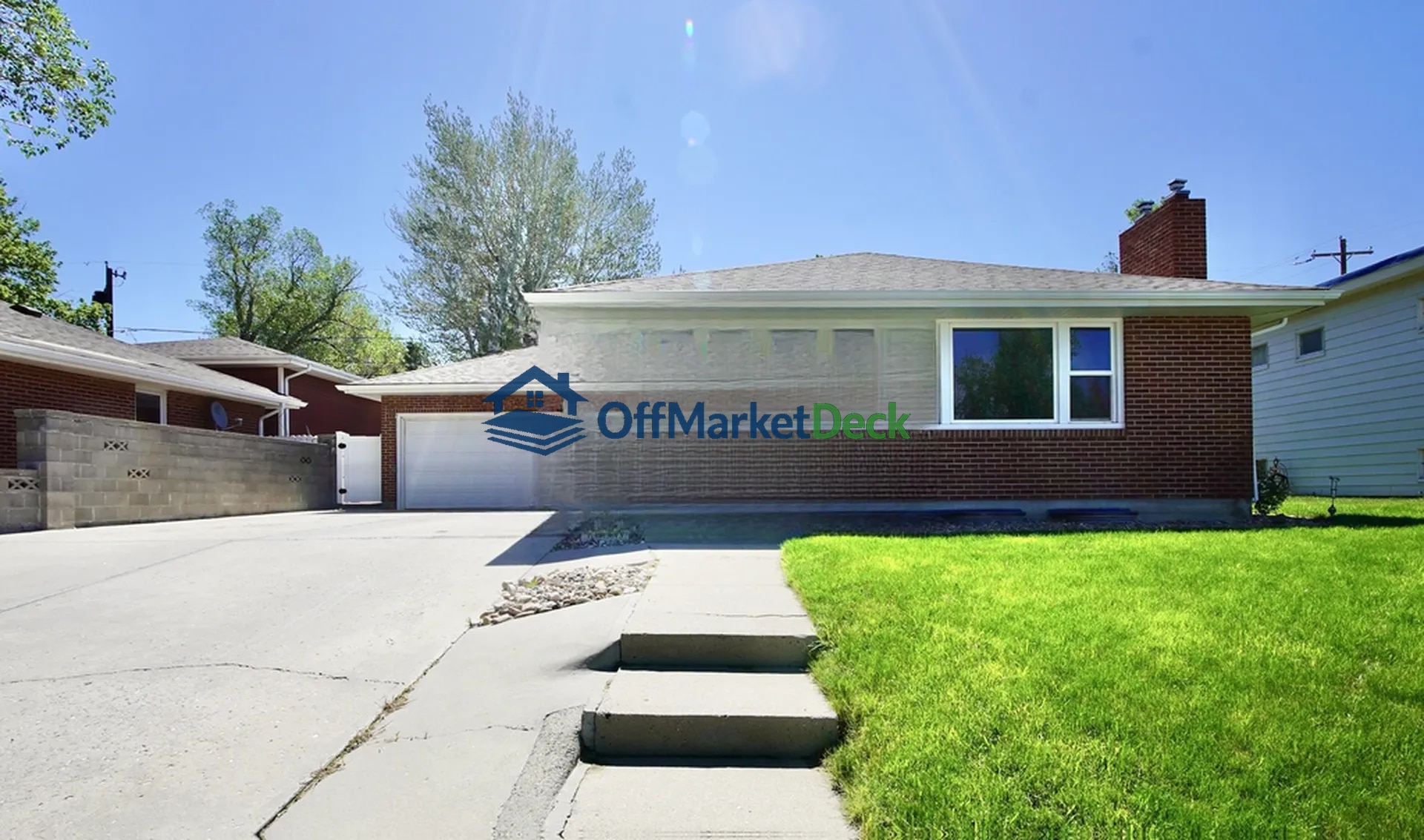 Off-market house in Casper, Wyoming — 4 beds, 2 baths, $340,000 - Blurred background Image