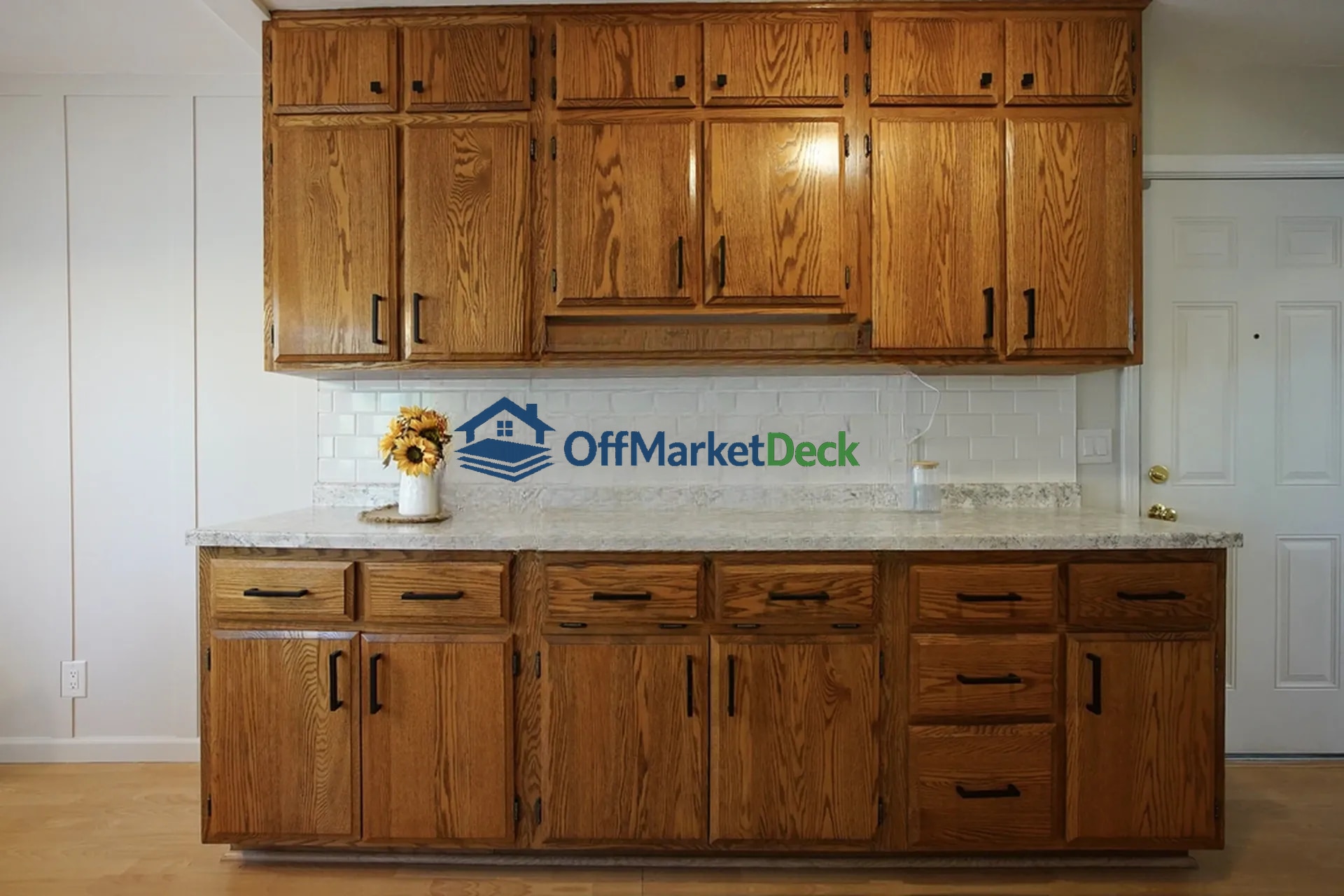 Off-market house in Casper, Wyoming — 2 beds, 1 bath, $255,000 — photo 5 of 8