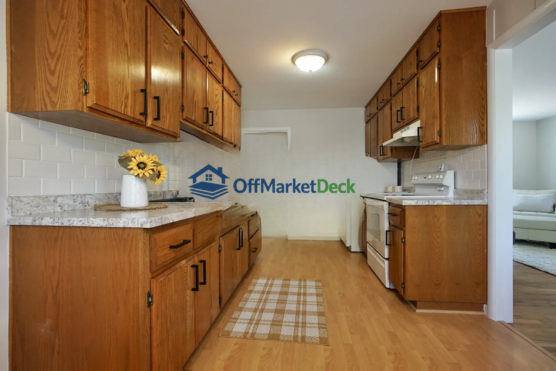 Off-market house in Casper, Wyoming — 2 beds, 1 bath, $255,000 — photo 4 of 8