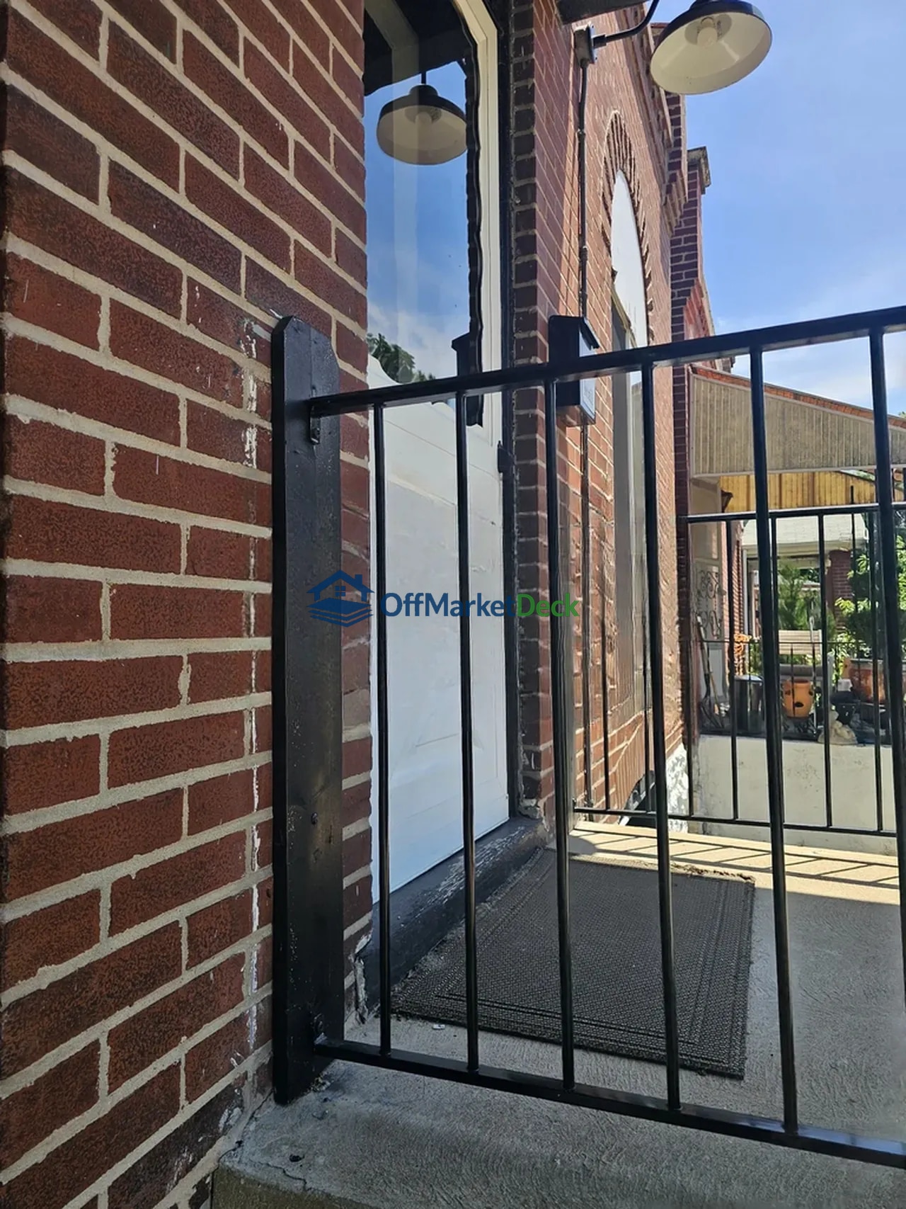 Off-market house in St. Louis, Missouri — 1 bed, 1 bath, $79,900 — photo 2 of 8