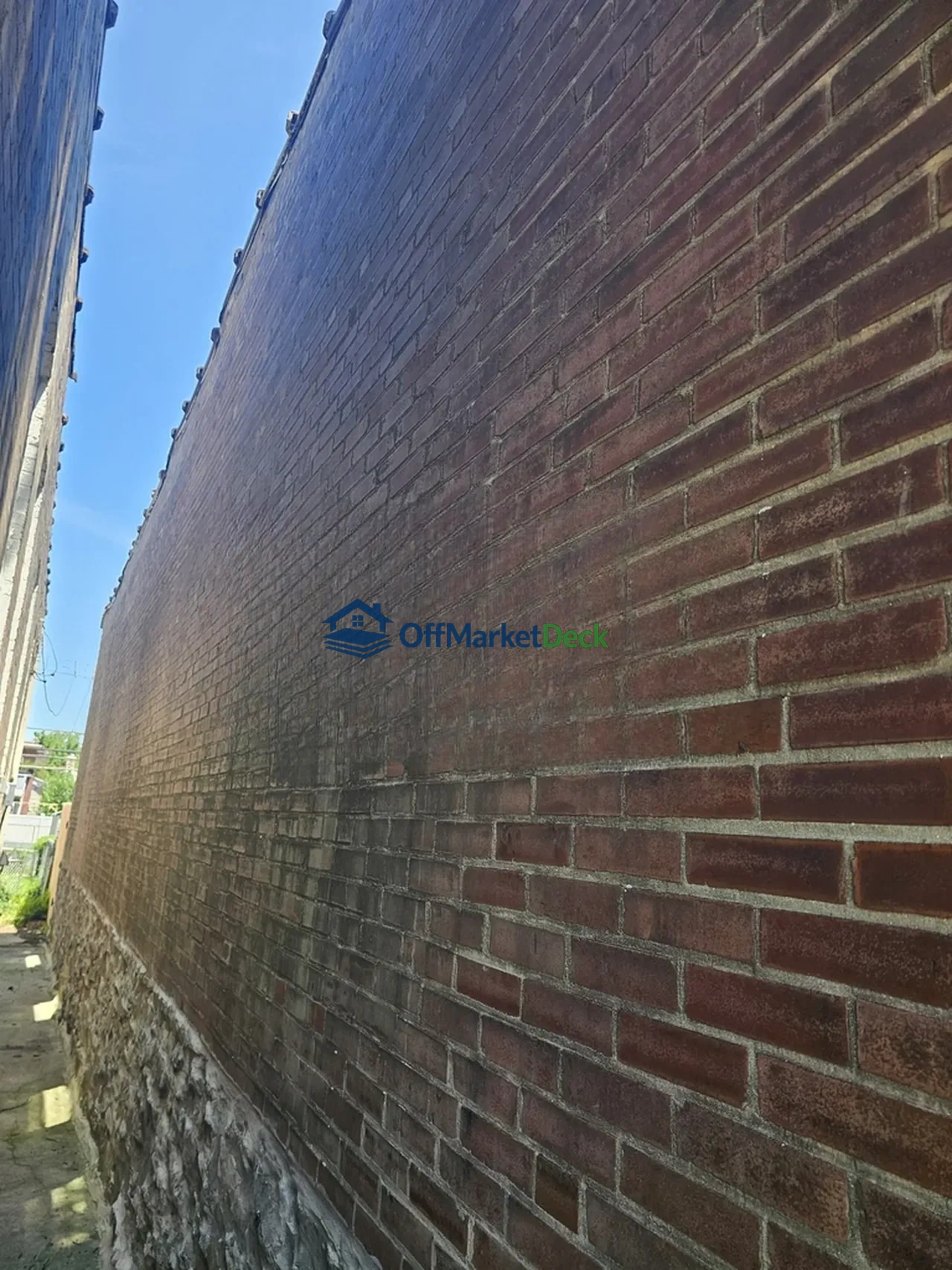 Off-market house in St. Louis, Missouri — 1 bed, 1 bath, $79,900 — photo 6 of 8