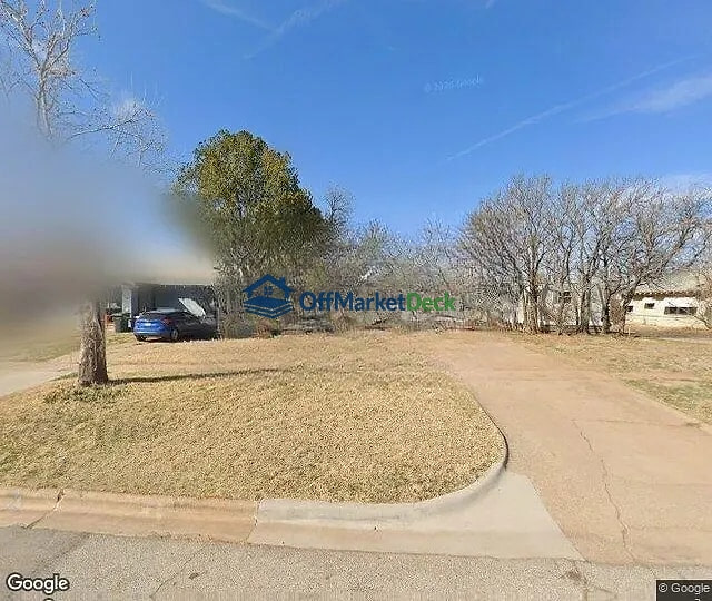 Off-market house in Wichita Falls, Texas — 3 beds, 2 baths, $78,500 — photo 3 of 3