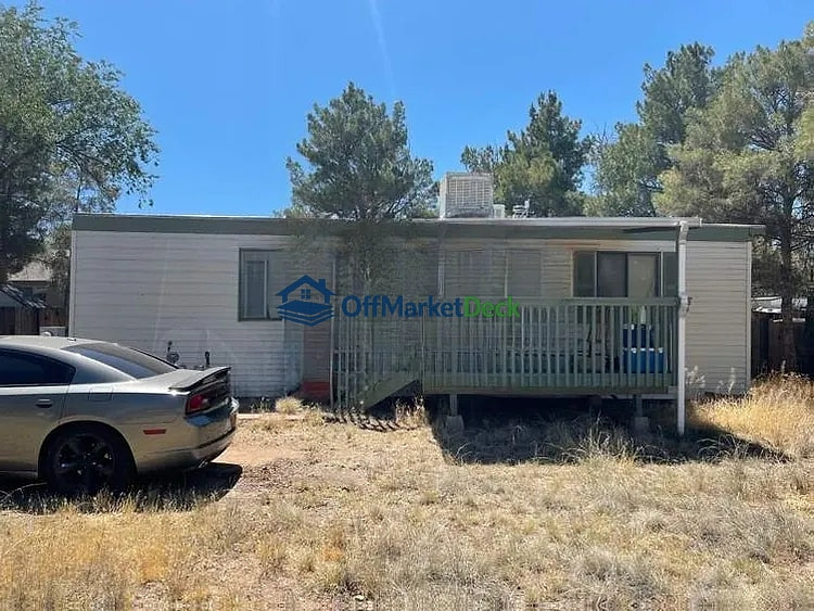 Off-market house in Chino Valley, Arizona — 2 beds, 2 baths, $165,000