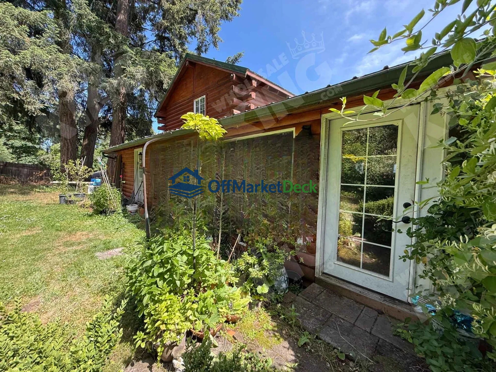 Off-market house in La Center, Washington — 4 beds, 2.5 baths, $349,000 — photo 2 of 8