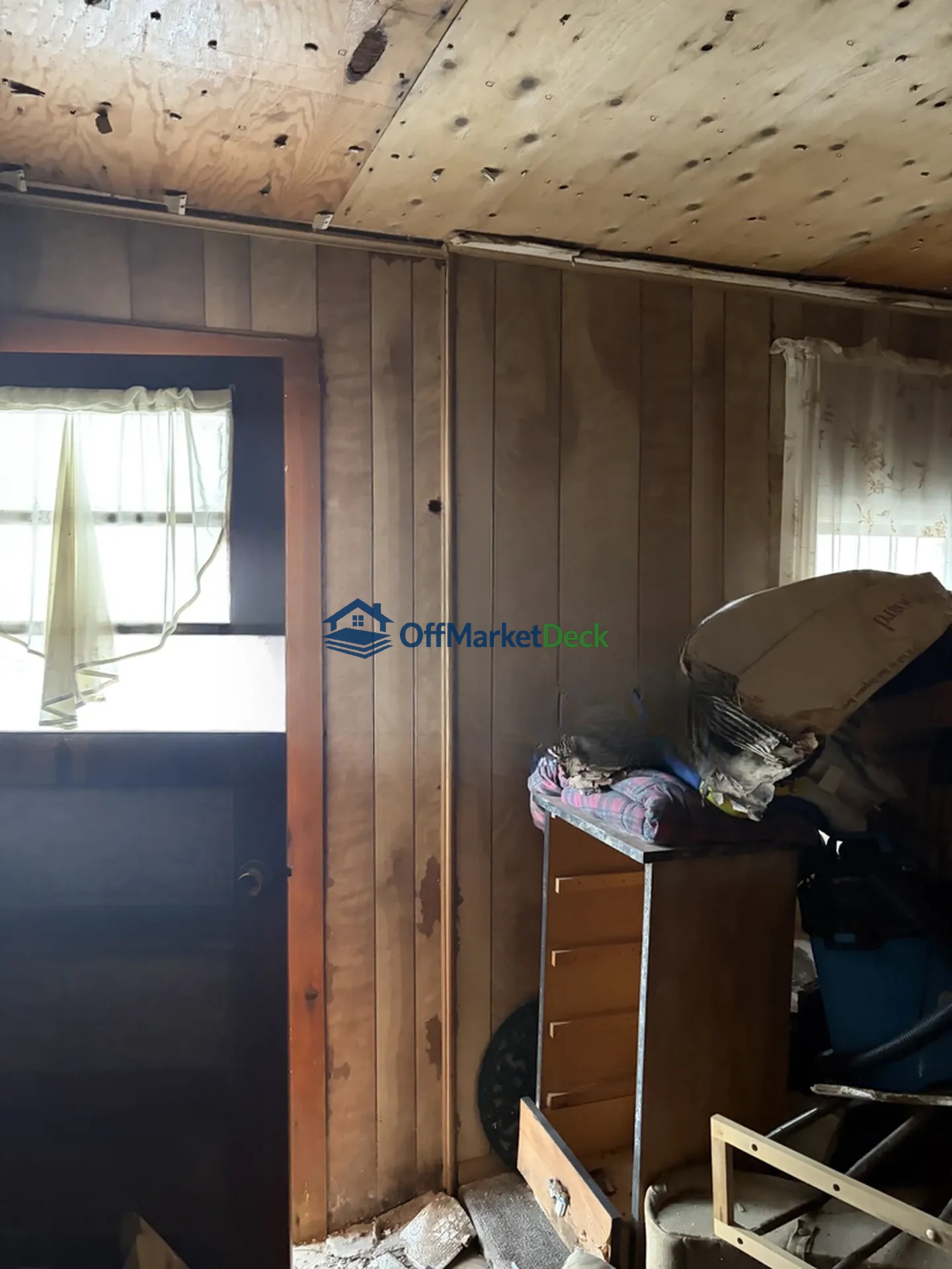 Off-market house in Browns Valley, Minnesota — 3 beds, 2 baths, $22,500 — photo 5 of 8