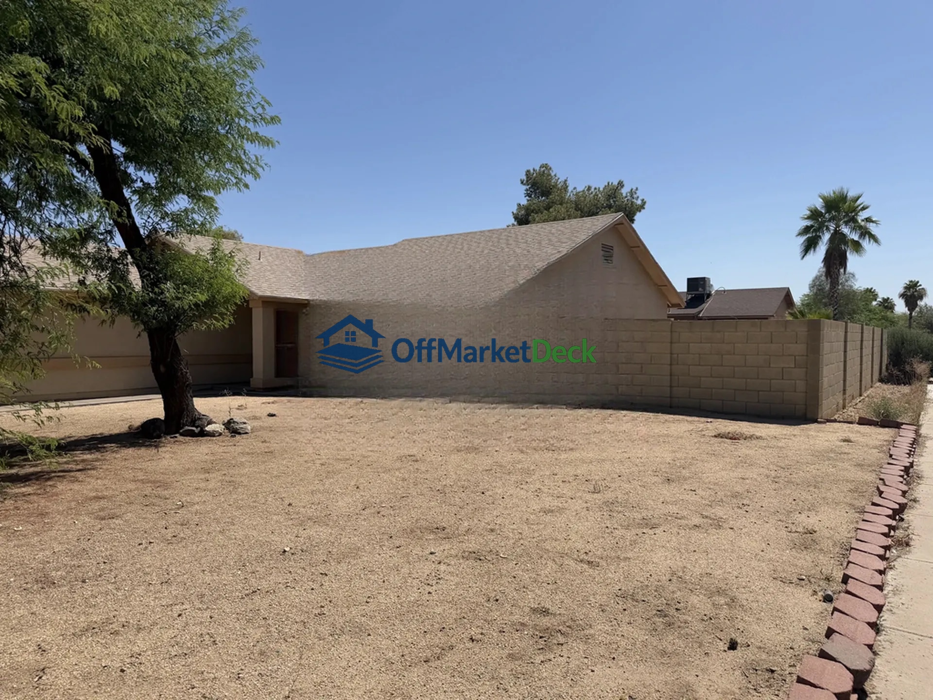 Off-market house in Peoria, Arizona — 3 beds, 2 baths, $334,990 — photo 5 of 8