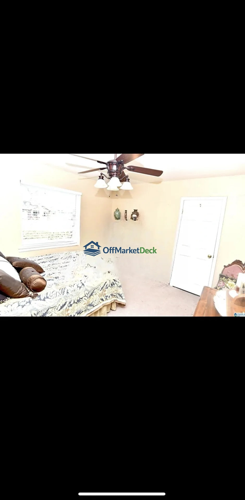 Off-market house in Birmingham, Alabama — 2 beds, 2 baths, $95,000 — photo 4 of 8