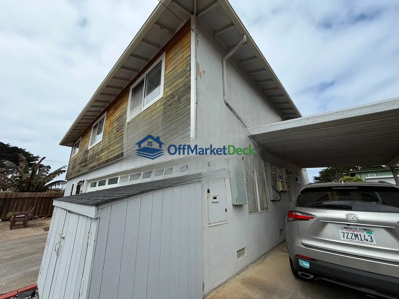 Off-market house in Moss Beach, California — 4 beds, 3 baths, $1,219,900 — photo 2 of 8