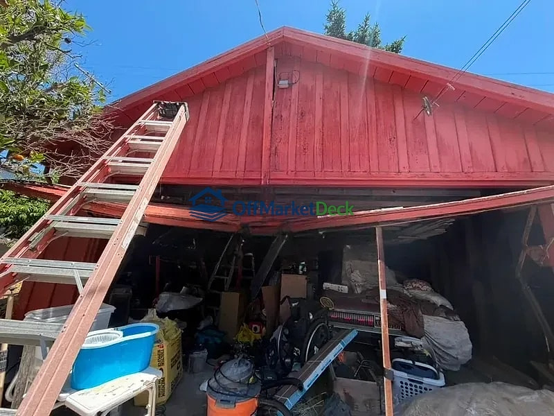 Off-market house in Vallejo, California — 1 bed, 1 bath, $299,900 — photo 4 of 8