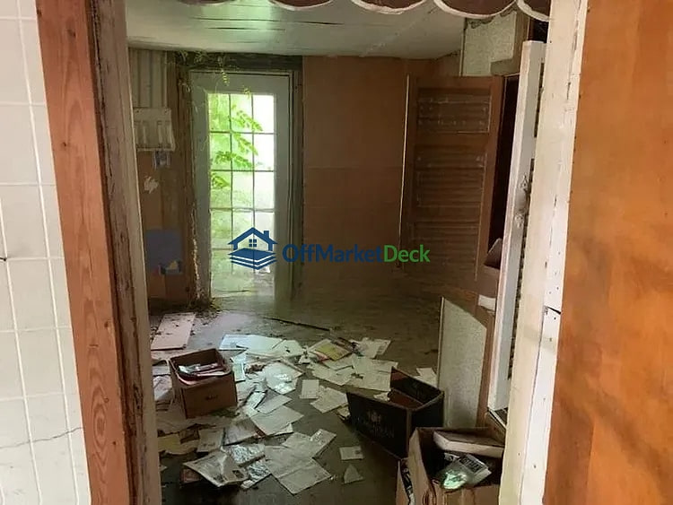 Off-market house in Nancy, Kentucky — 3 beds, 2 baths, $62,000 — photo 7 of 8
