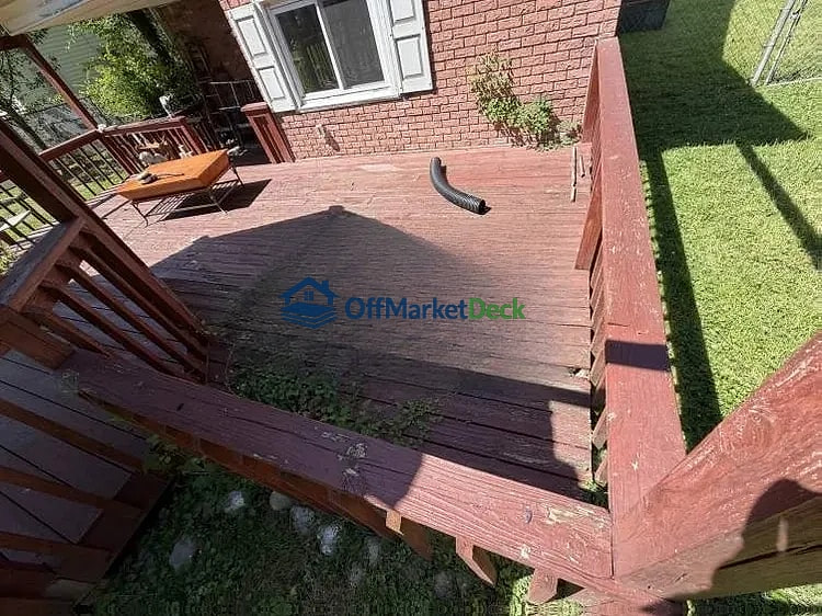 Off-market house in Kingsport, Tennessee — 2 beds, 2 baths, $100,000 — photo 5 of 8
