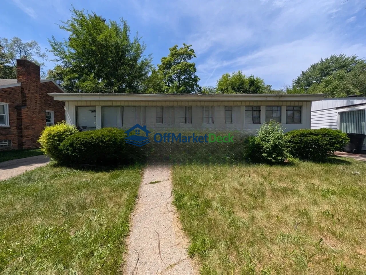 Off-market house in Detroit, Michigan — 3 beds, 1 bath, $33,900