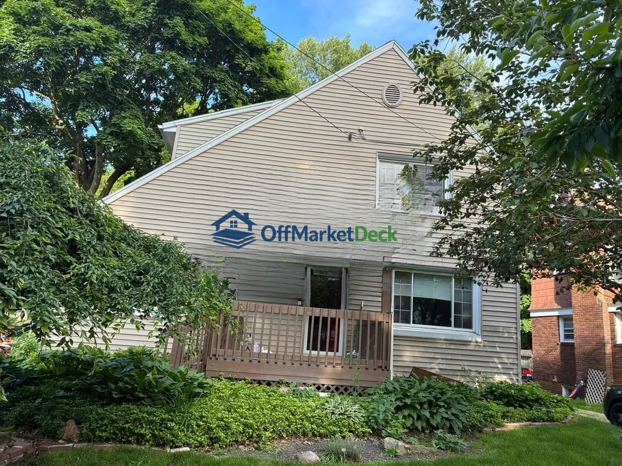 Off-market house in Akron, Ohio — 2 beds, 1 bath, $59,900 — photo 3 of 8
