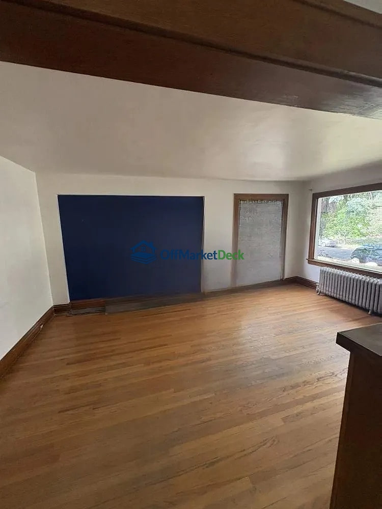 Off-market house in Denver, Colorado — 2 beds, 2 baths, $825,000
