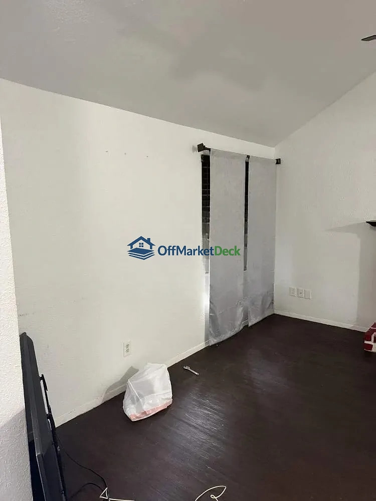 Off-market house in Katy, Texas — 4 beds, 2 baths, $185,000