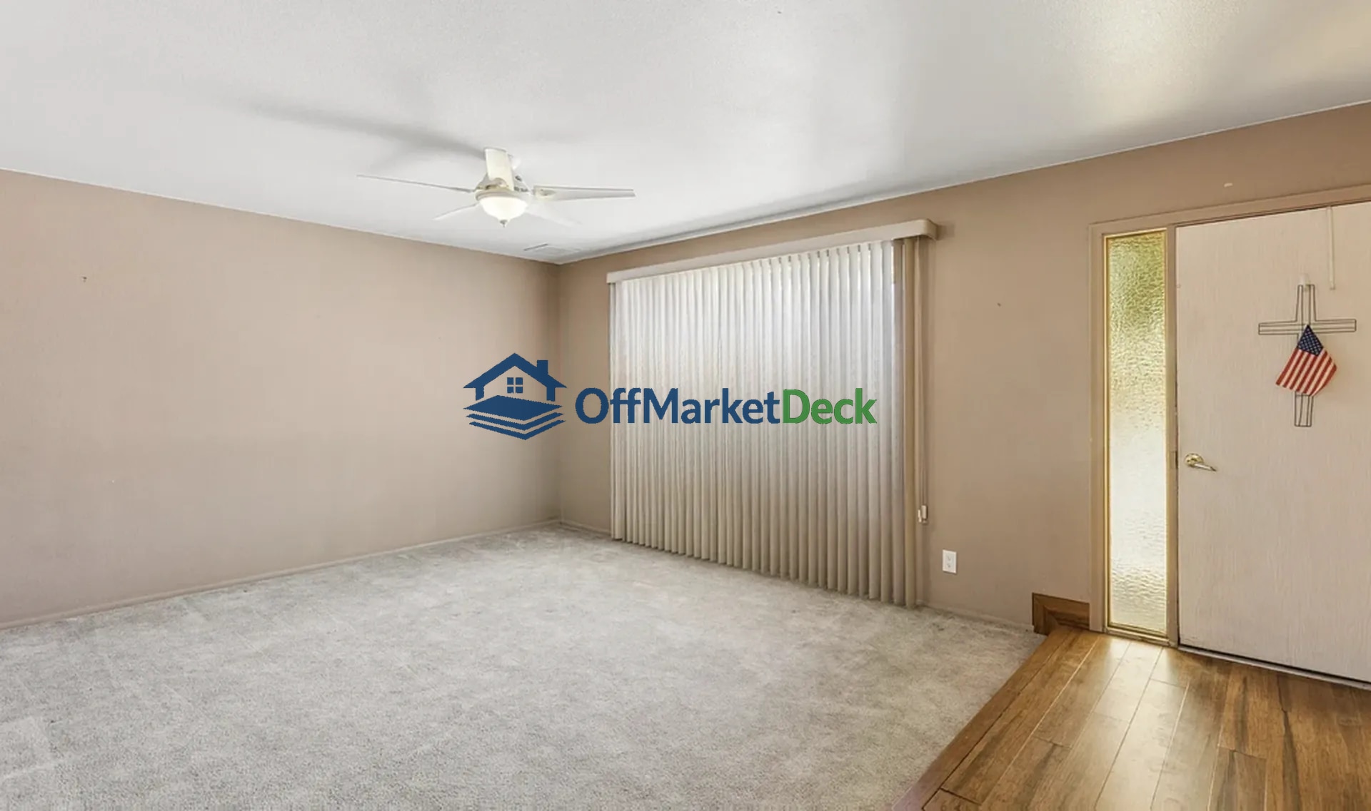 Off-market house in Phoenix, Arizona — 4 beds, 2 baths, $369,990 — photo 7 of 8