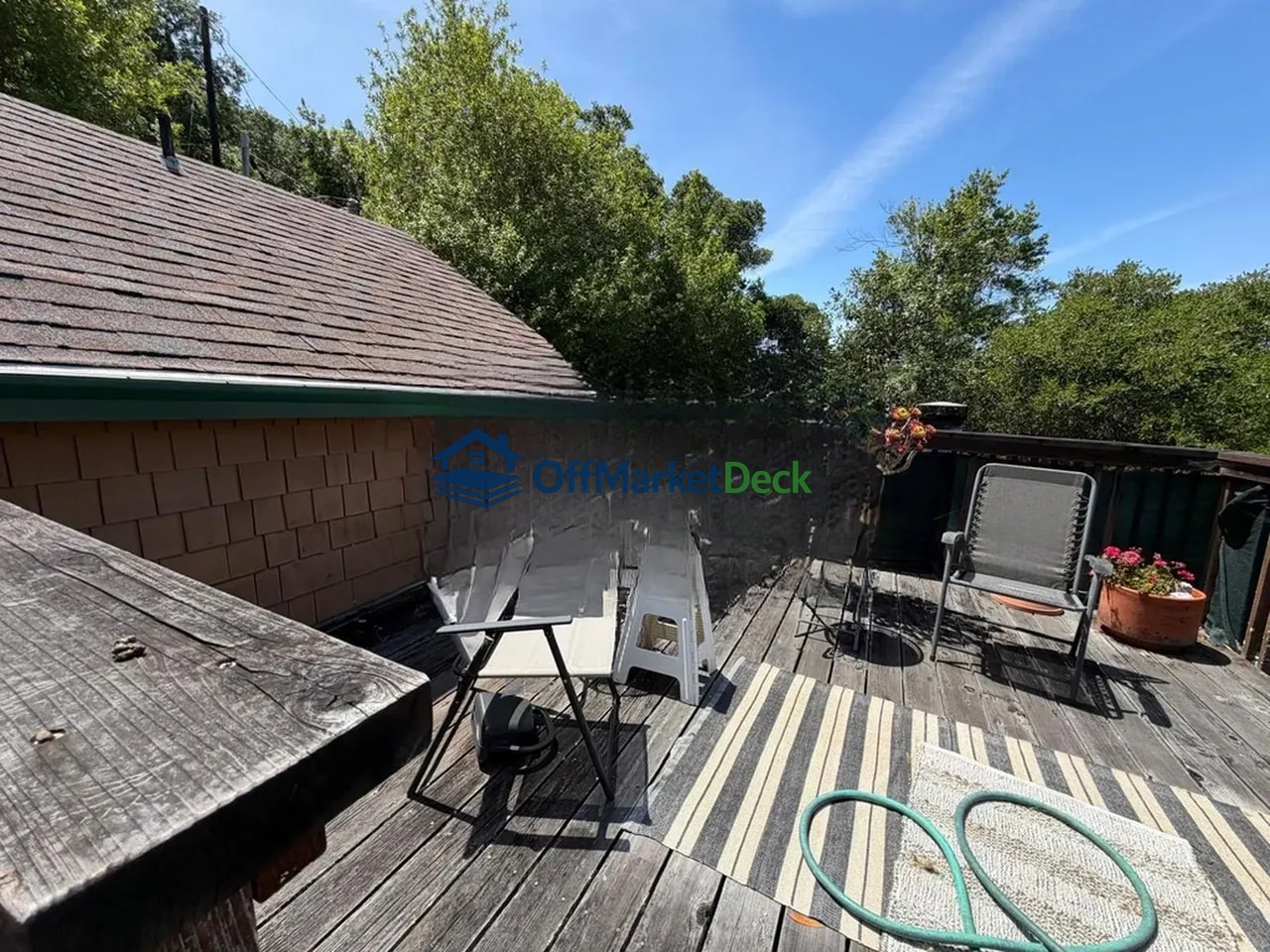 Off-market house in San Anselmo, California — 3 beds, 3 baths, $999,900 — photo 3 of 8