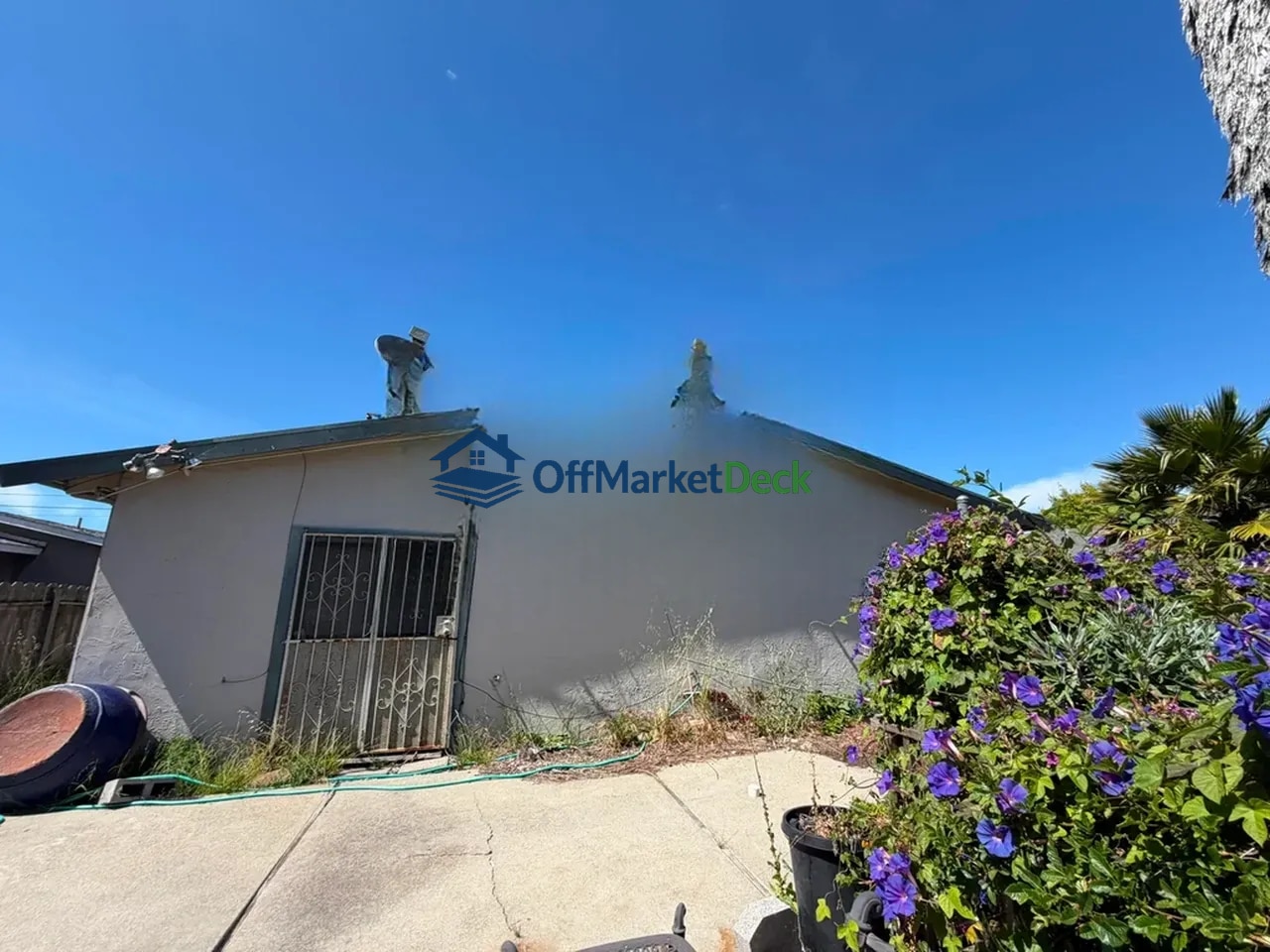 Off-market house in Pinole, California — 3 beds, 1.5 baths, $499,900 — photo 2 of 8