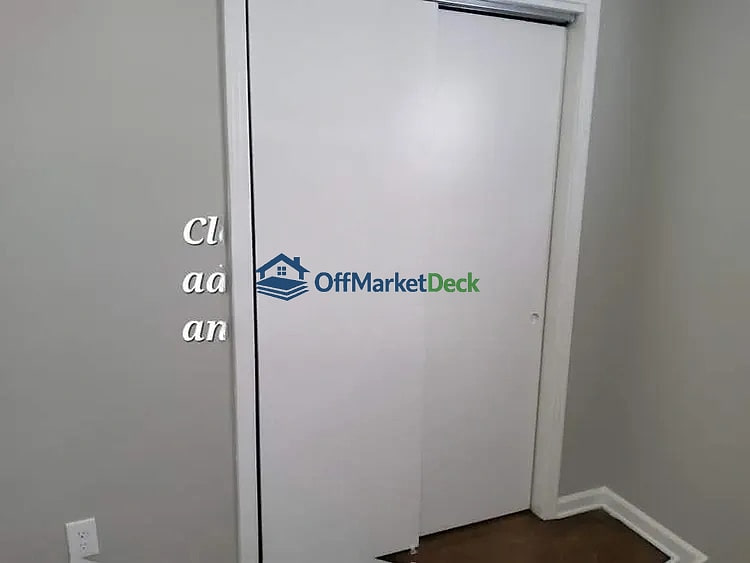 Off-market house in Memphis, Tennessee — 3 beds, 1.5 baths, $181,800 — photo 3 of 8