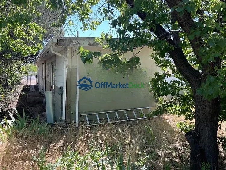 Off-market house in Prescott, Arizona — 2 beds, 1 bath, $135,000 — photo 8 of 8
