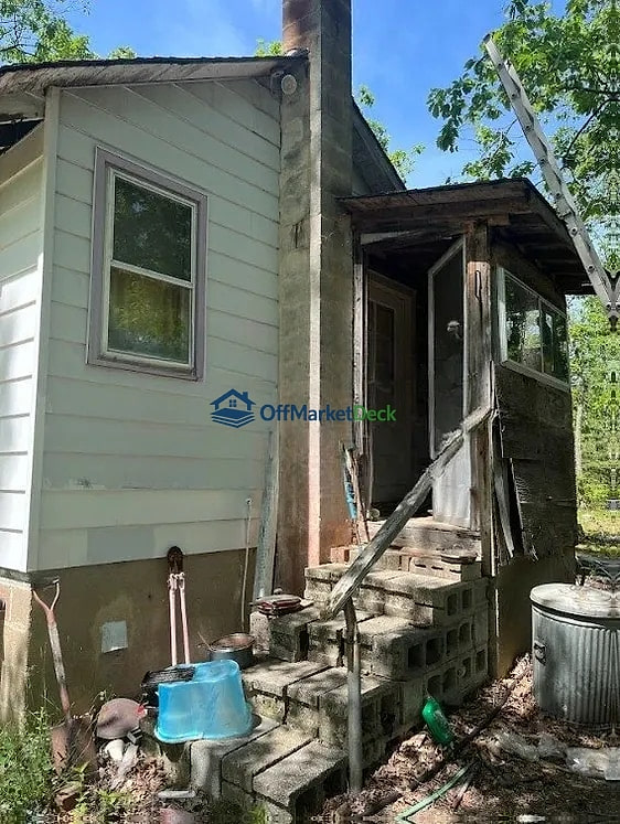 Off-market house in Pemberton Township, New Jersey — 2 beds, 1 bath, $180,000 — photo 8 of 8