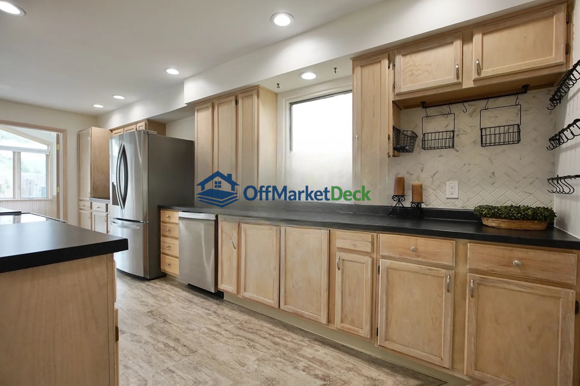 Off-market house in Casper, Wyoming — 4 beds, 2 baths, $335,000 — photo 2 of 8