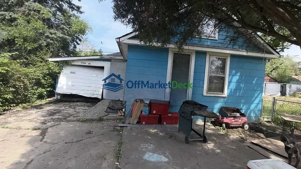 Off-market house in Detroit, Michigan — 2 beds, 1 bath, $23,400