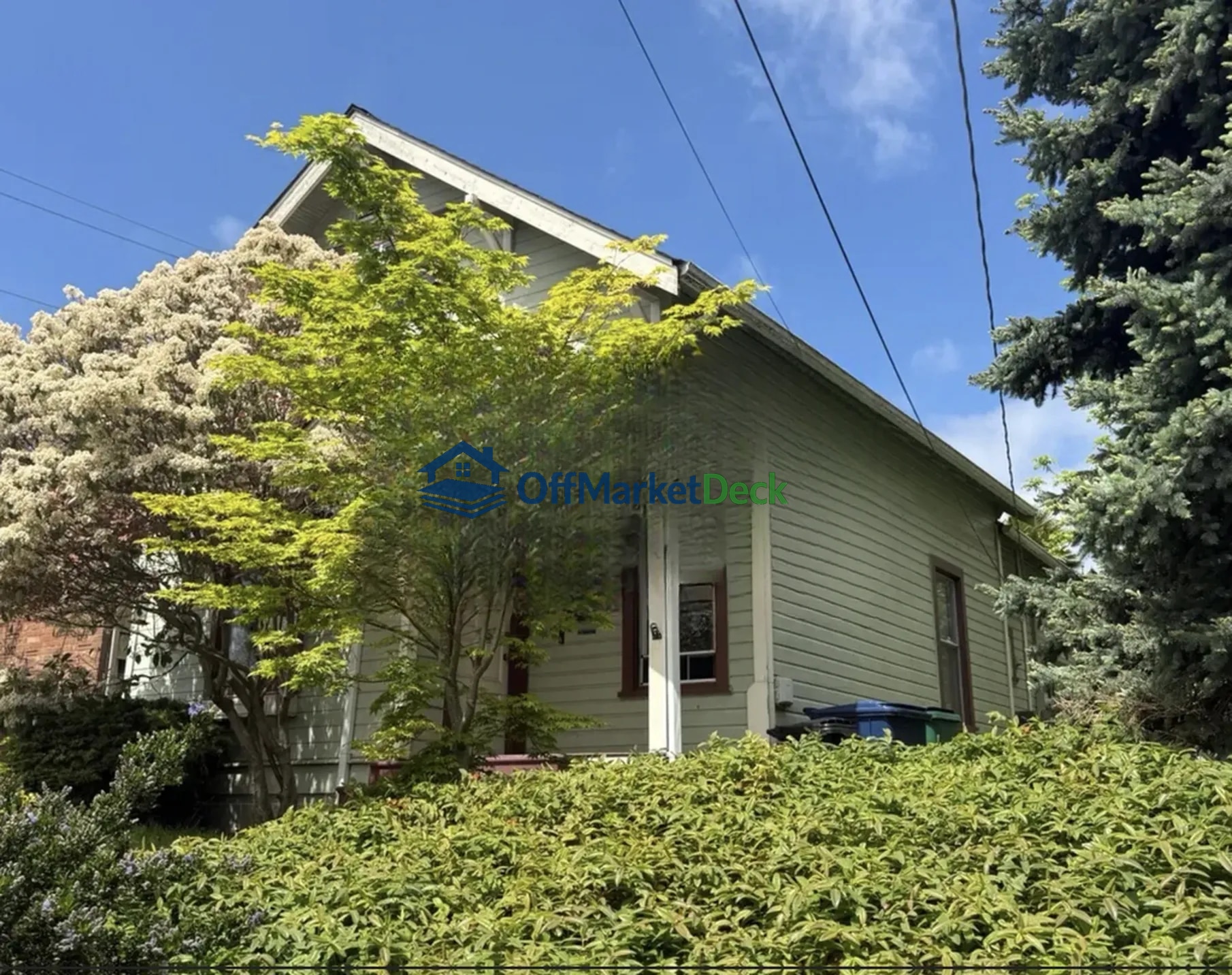 Off-market house in Seattle, Washington — 2 beds, 1 bath, $635,000