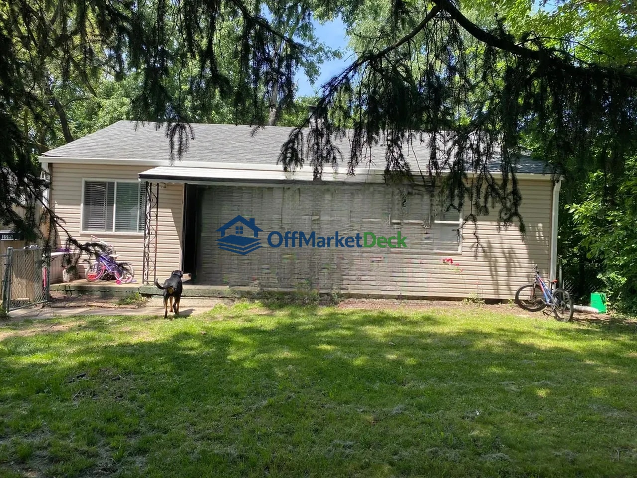 Off-market house in Indianapolis, Indiana — 3 beds, 1 bath, $84,900