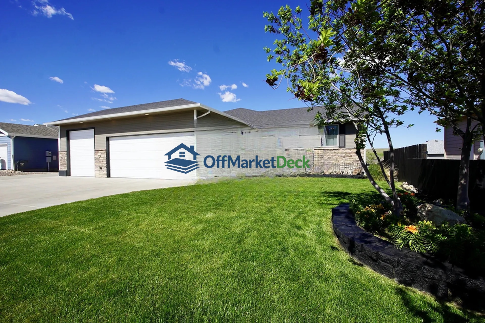 Off-market house in Casper, Wyoming — 5 beds, 3 baths, $500,000 - Blurred background Image