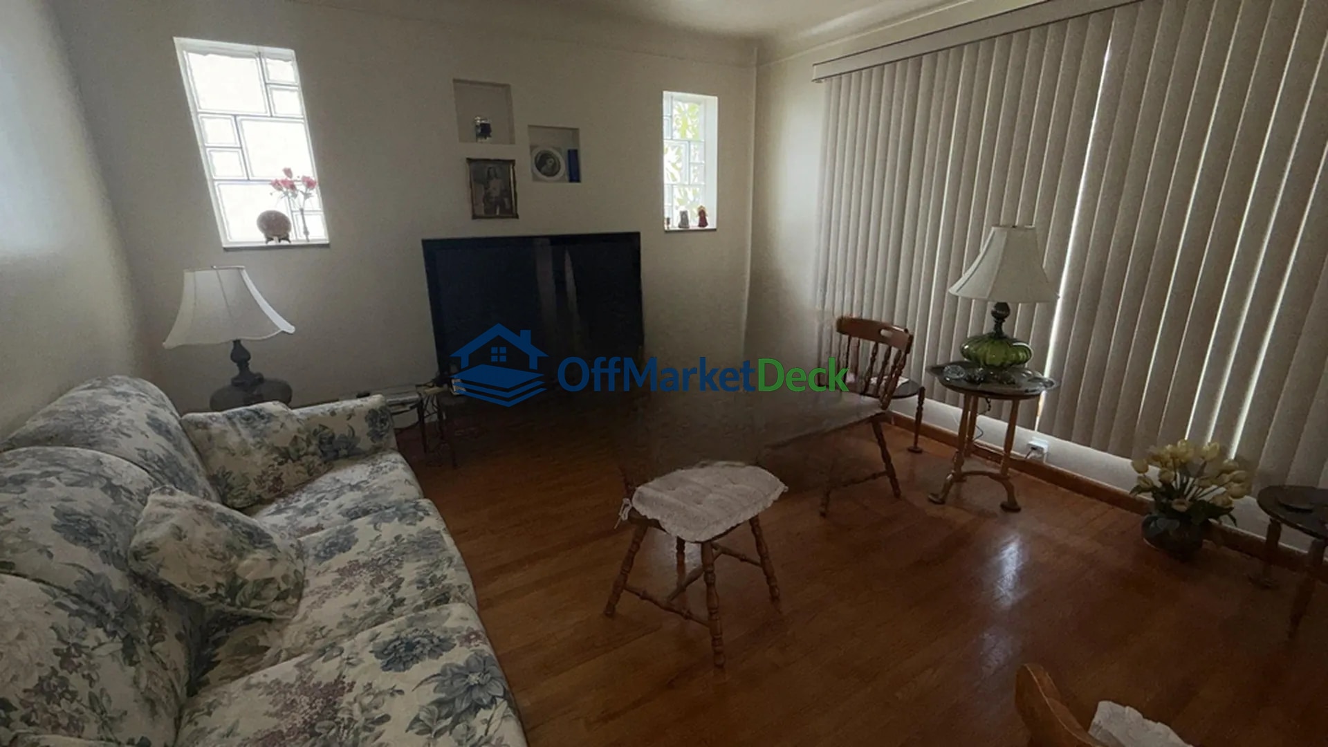 Off-market house in Detroit, Michigan — 3 beds, 1 bath, $79,000 — photo 4 of 8