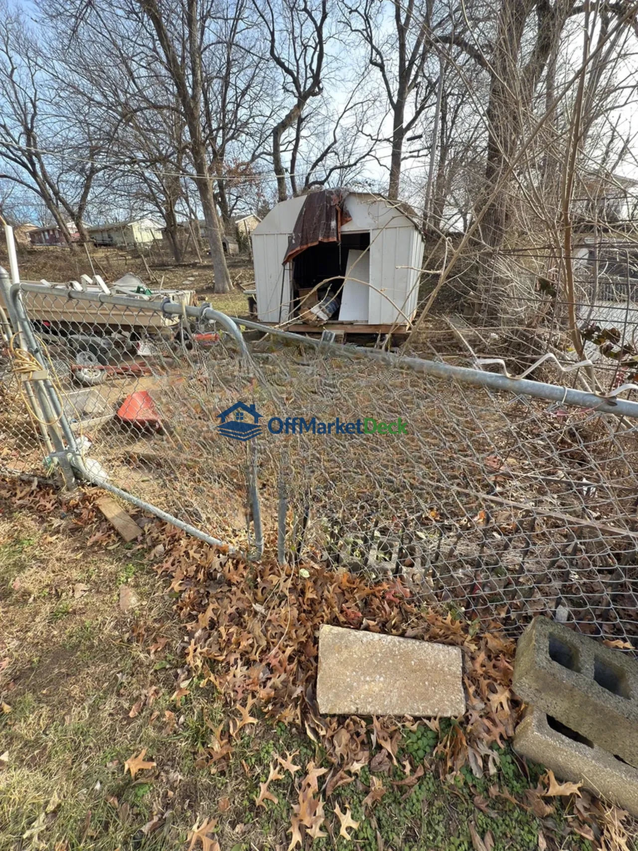 Off-market house in Kansas City, Missouri — 3 beds, 2 baths, $84,900 — photo 3 of 8