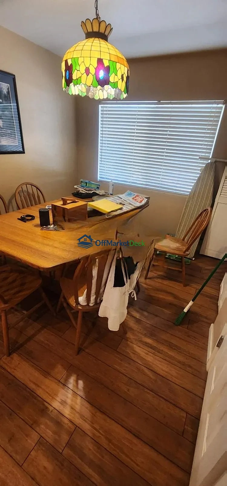 Off-market house in Phoenix, Arizona — 3 beds, 2 baths, $420,000