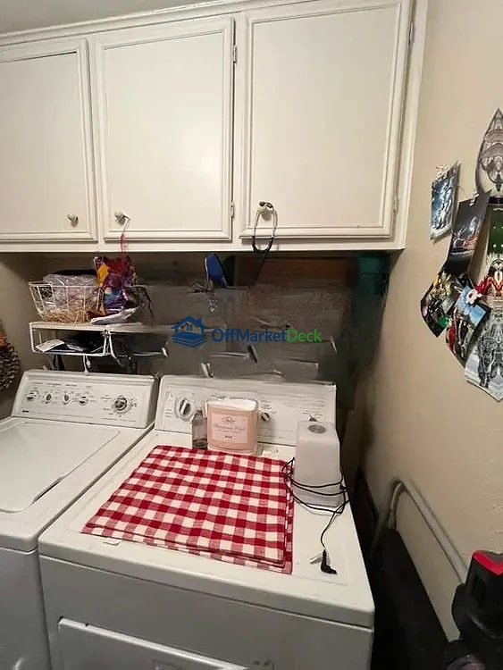 Off-market house in Carrollton, Texas — 3 beds, 2 baths, $285,000