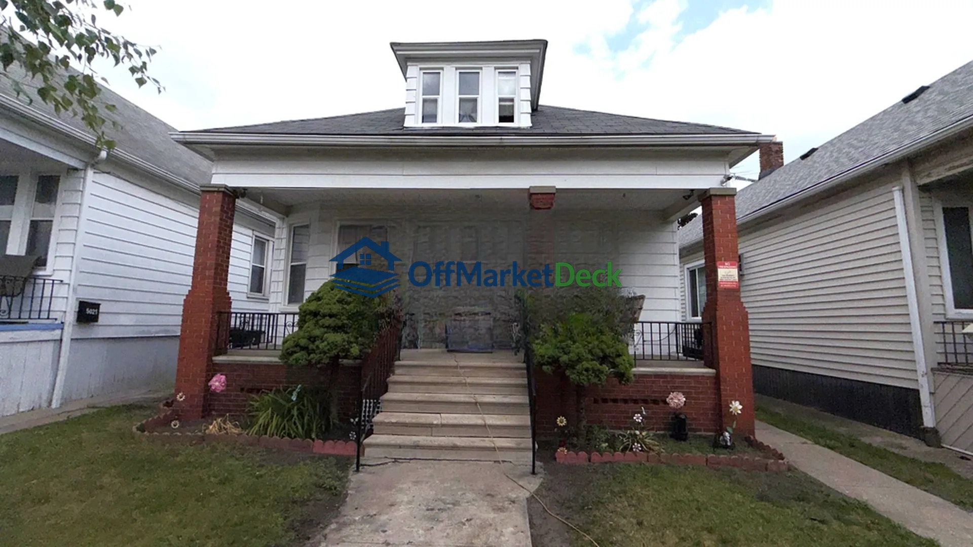 Off-market house in Hamtramck, Michigan — 4 beds, 1 bath, $163,900
