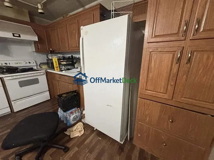 Off-market mobile in Big Sandy, Tennessee — 3 beds, 2 baths, $39,000 — photo 8 of 8