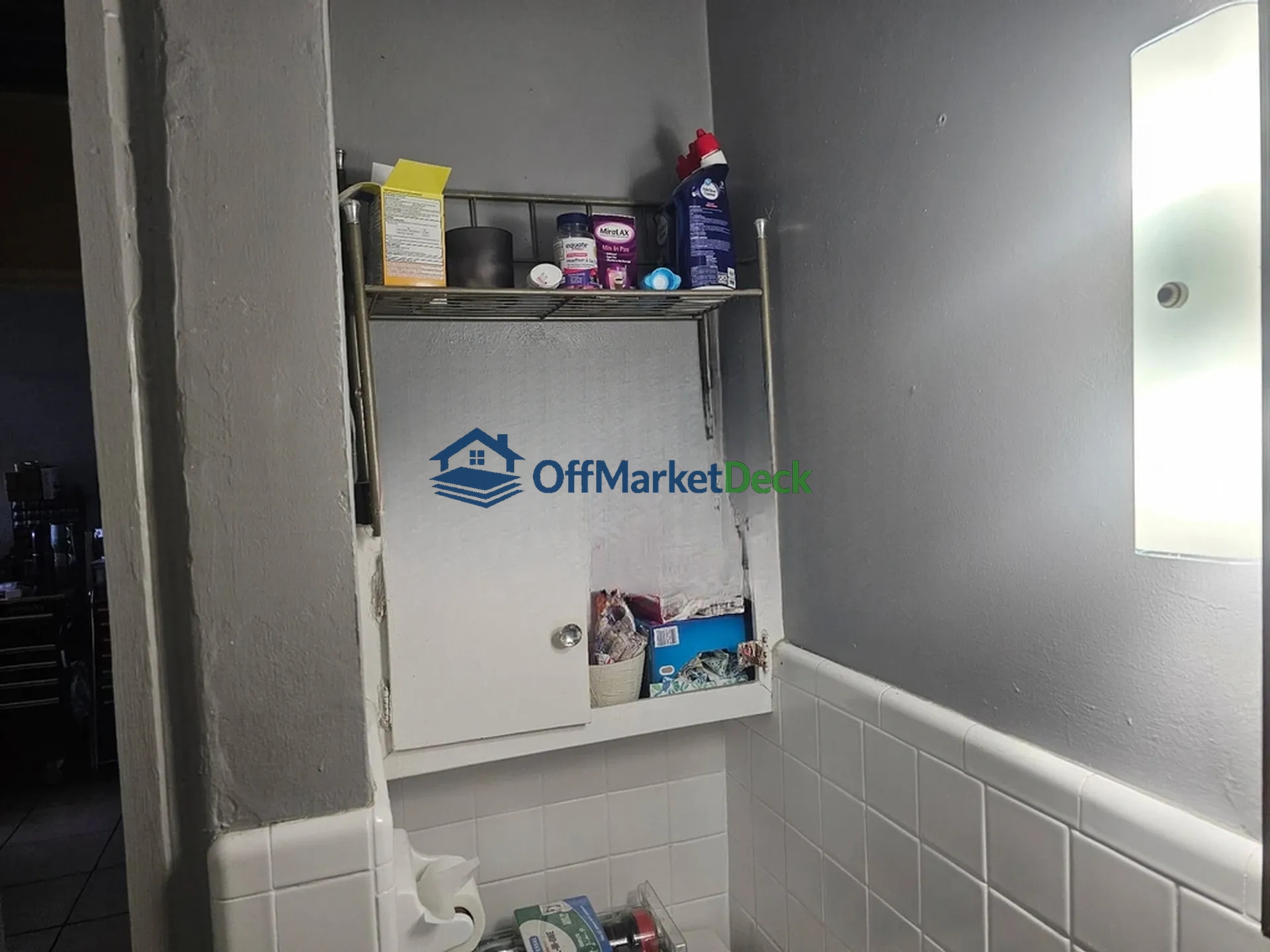 Off-market house in Largo, Florida — 1 bed, 1 bath, $252,990 — photo 5 of 8