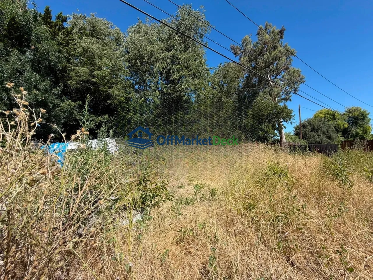Off-market house in Concord, California — 3 beds, 1 bath, $464,900 — photo 4 of 8