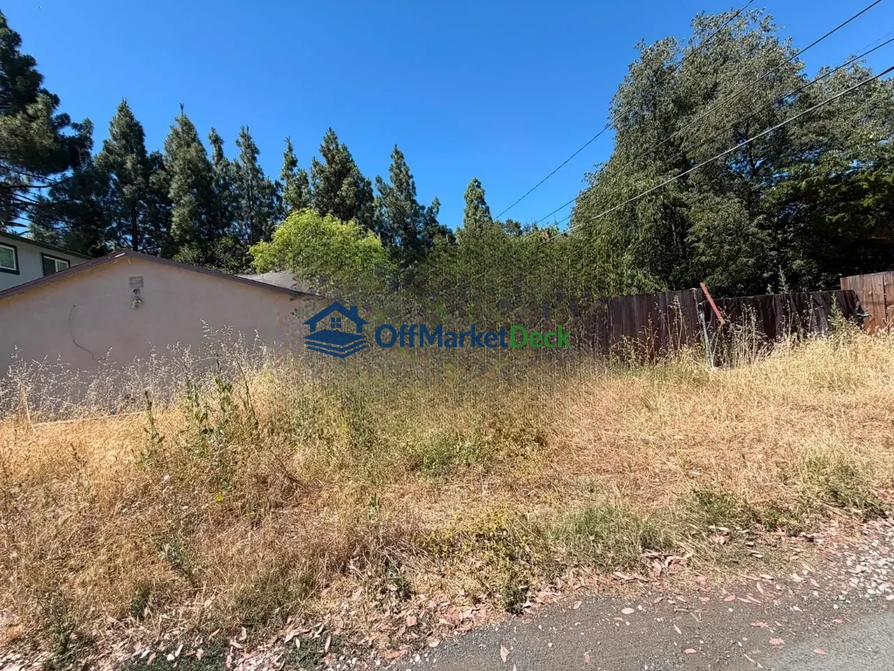 Off-market house in Concord, California — 3 beds, 1 bath, $464,900