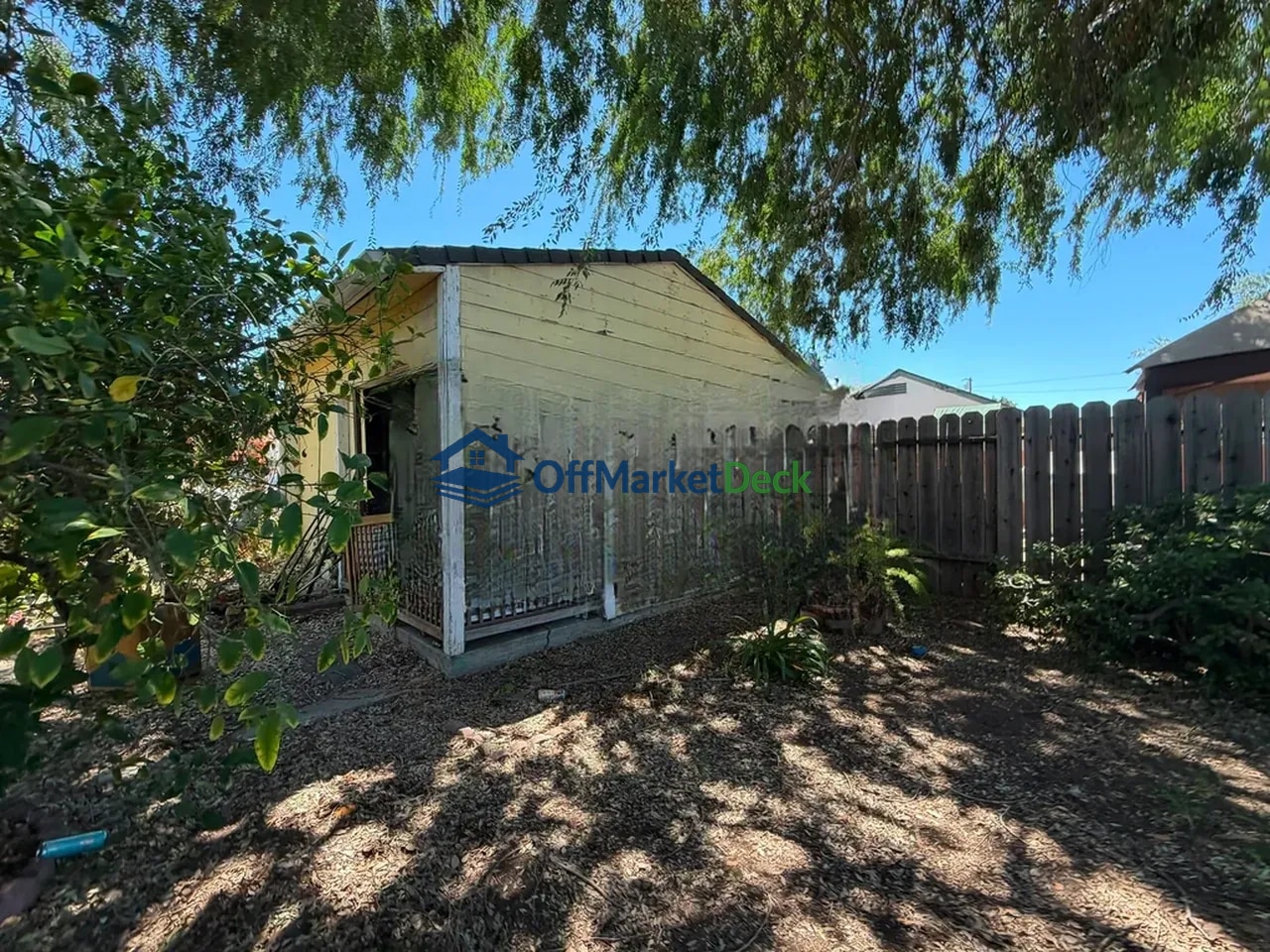 Off-market house in Antioch, California — 3 beds, 1 bath, $339,000 — photo 5 of 8