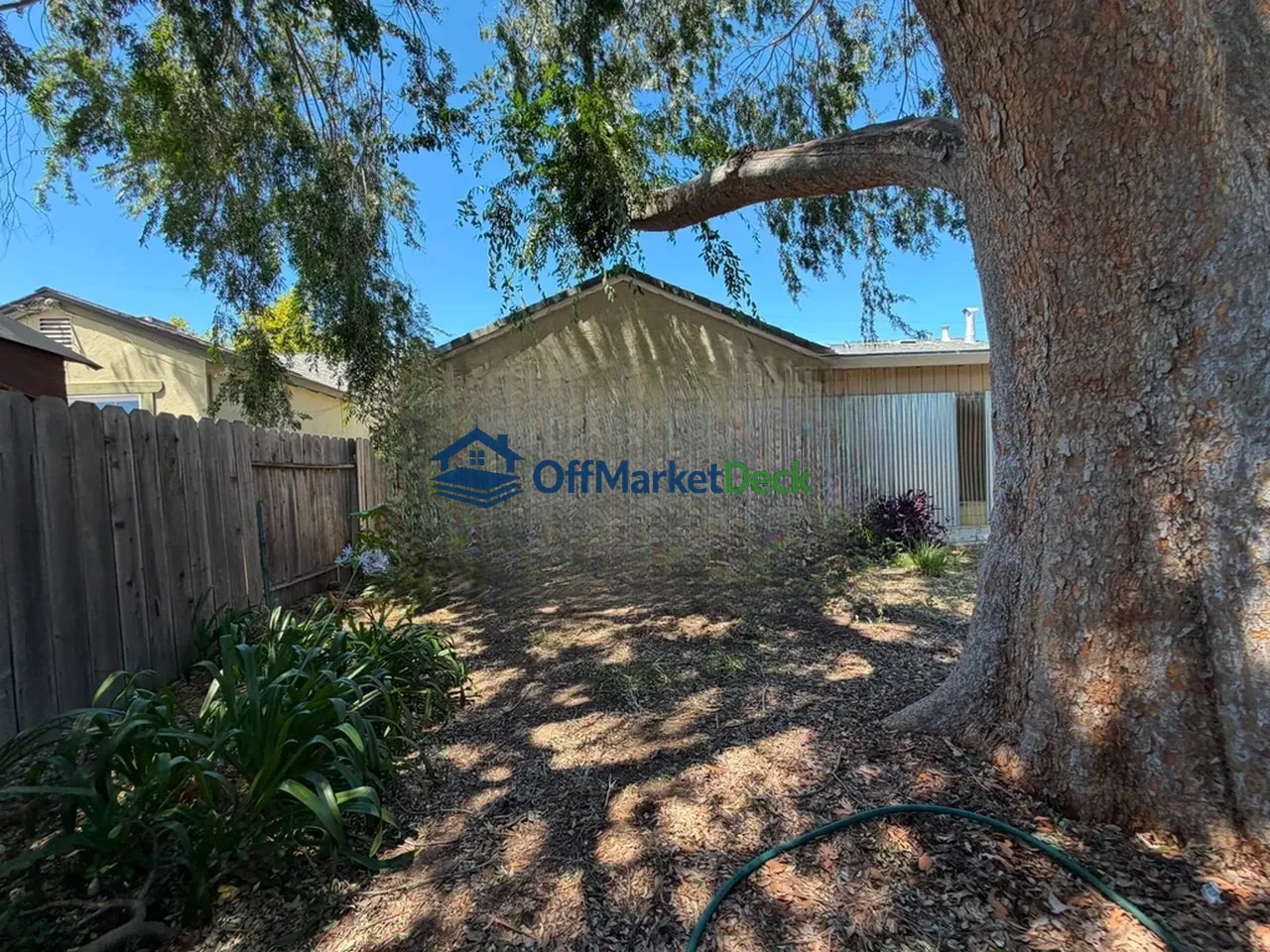 Off-market house in Antioch, California — 3 beds, 1 bath, $339,000 — photo 2 of 8