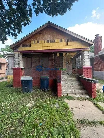 Off-market house in Kansas City, Missouri — 3 beds, 2.5 baths, $64,900