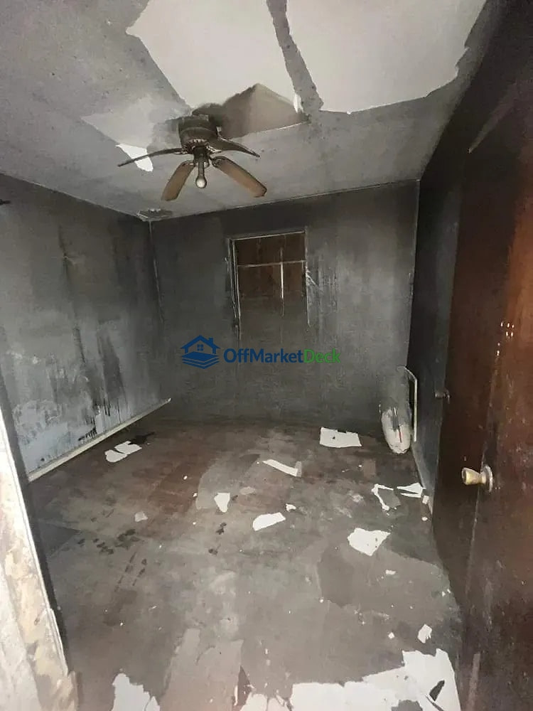 Off-market house in Columbia, South Carolina — 3 beds, 1 bath, $45,000 — photo 5 of 8