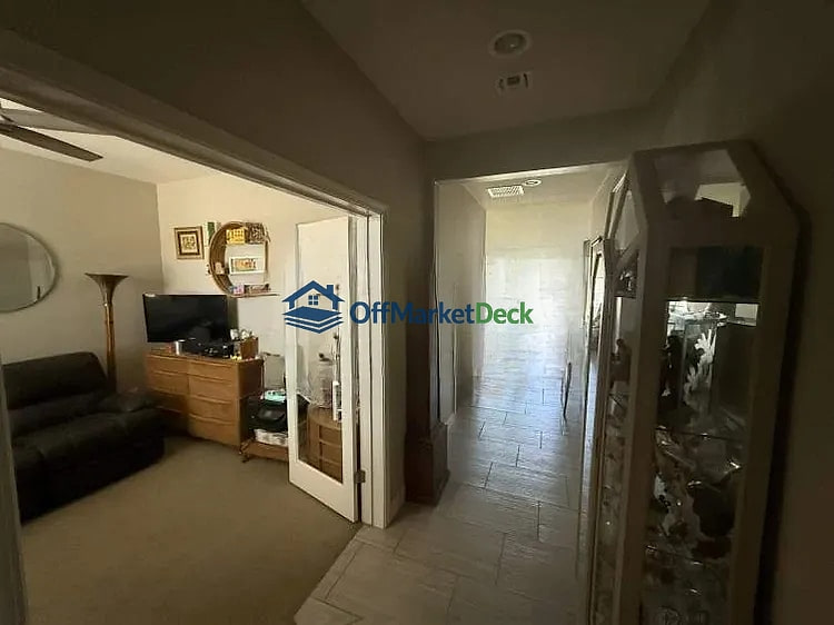 Off-market house in Goodyear, Arizona — 2 beds, 2 baths, $340,000 — photo 3 of 8