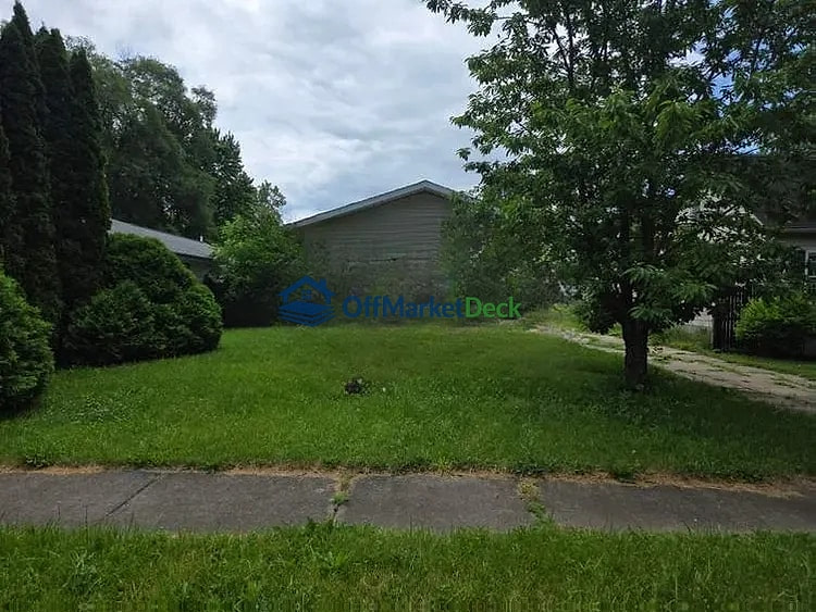 Off-market house in Taylor, Michigan — 3 beds, 1 bath, $99,000